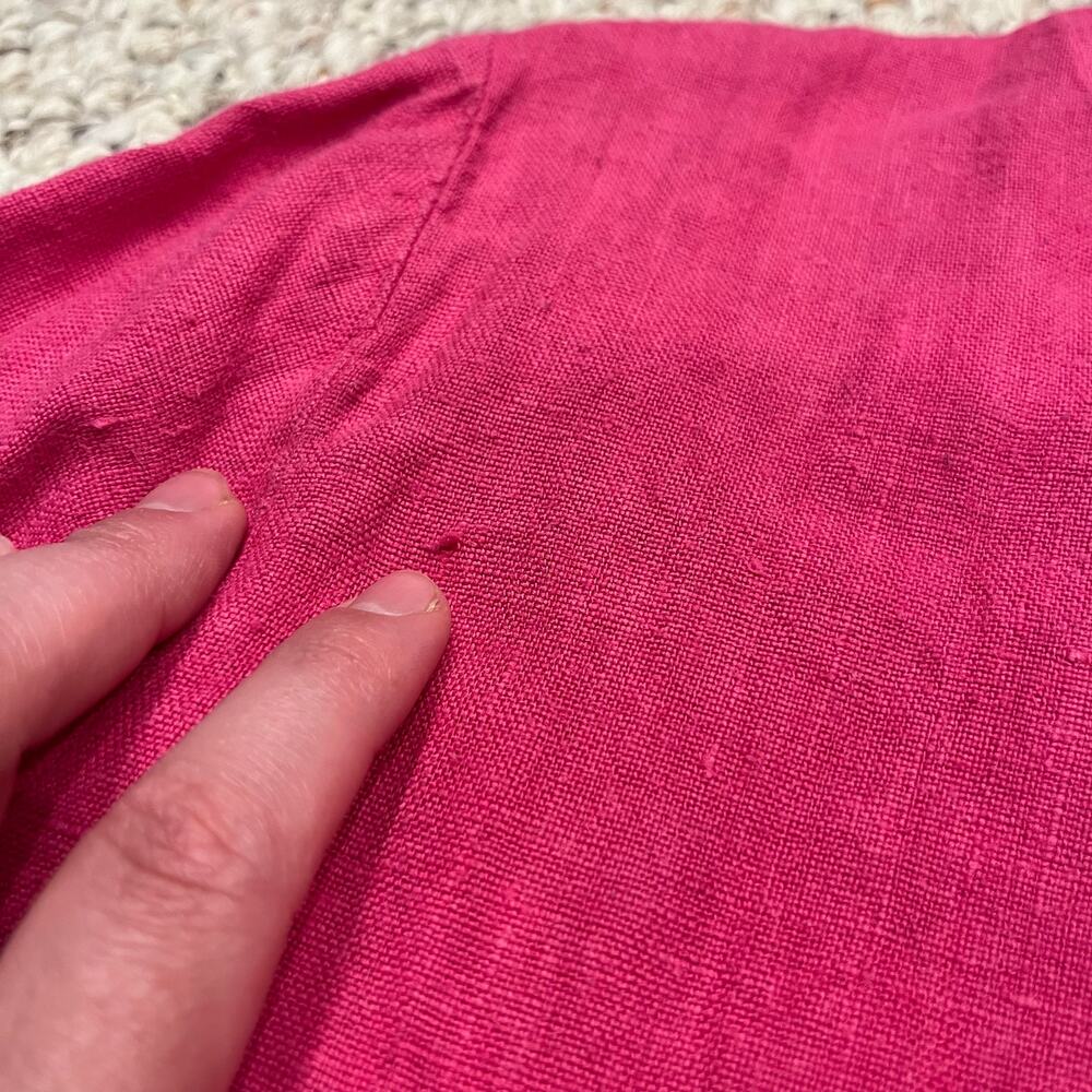 Hot Cotton Raspberry Red Linen Button Accent Blouse - Picture 4 of 6